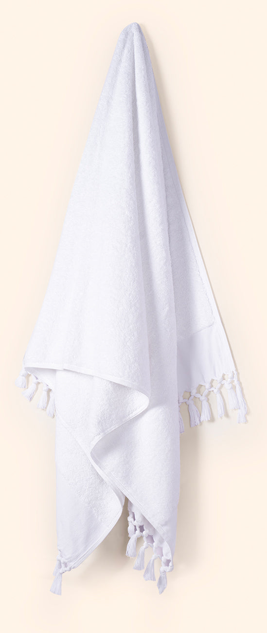 Plush & Bare Pure Cotton Bath Towel In White