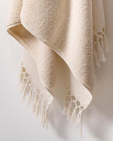Plush & Bare Pure Cotton King Bath Towel In Cream