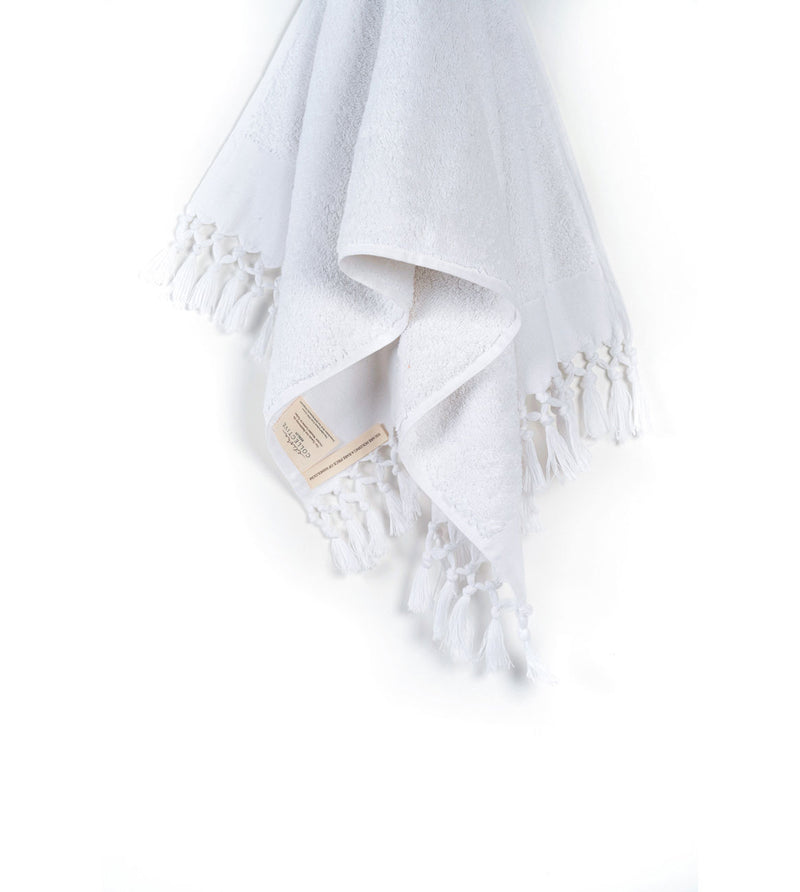 Plush & Bare Hand Towel In White